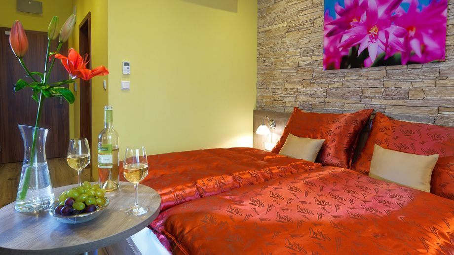 Hotel Viktor Bratislava Ngoại thất bức ảnh