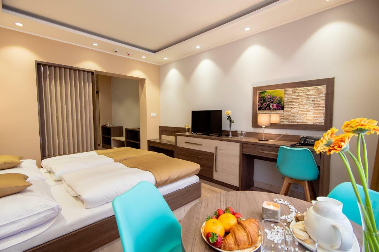 Hotel Viktor Bratislava Ngoại thất bức ảnh